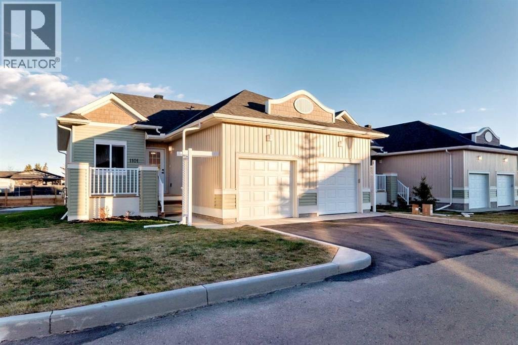 1103 Clover Close — photo 48