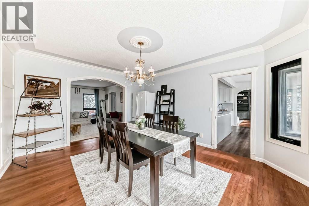 40 Christie Cairn Square SW — photo 8