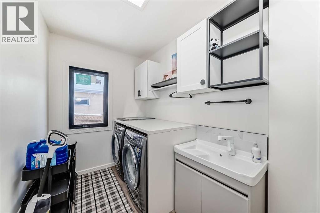 40 Christie Cairn Square SW — photo 21
