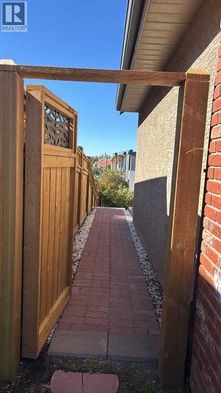 40 Christie Cairn Square SW — photo 47
