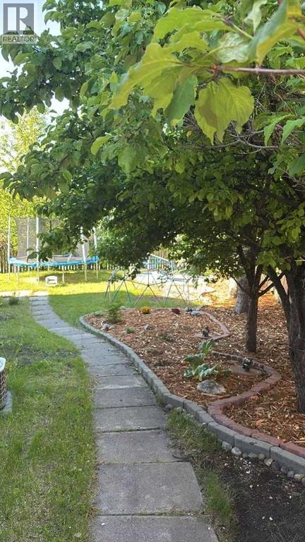 40 Christie Cairn Square SW — photo 44