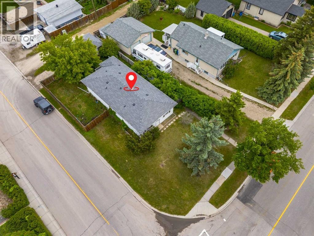 504 1 Avenue NE — photo 29