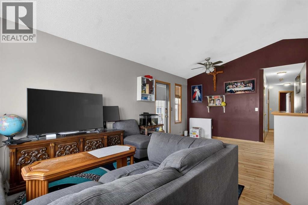 40 Erin Circle SE — photo 6