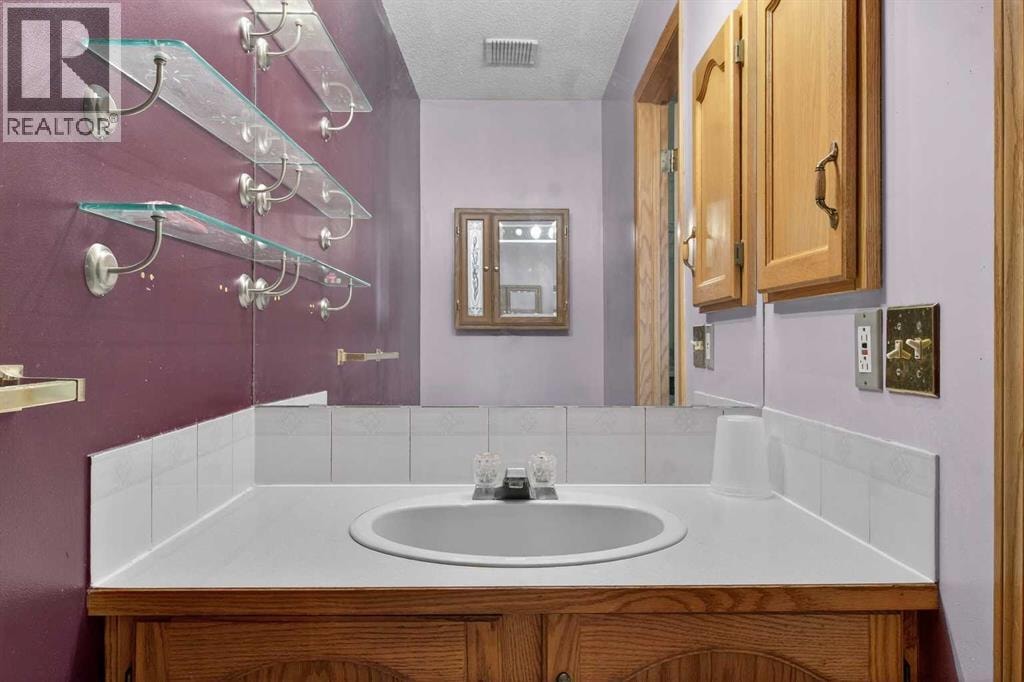 40 Erin Circle SE — photo 19