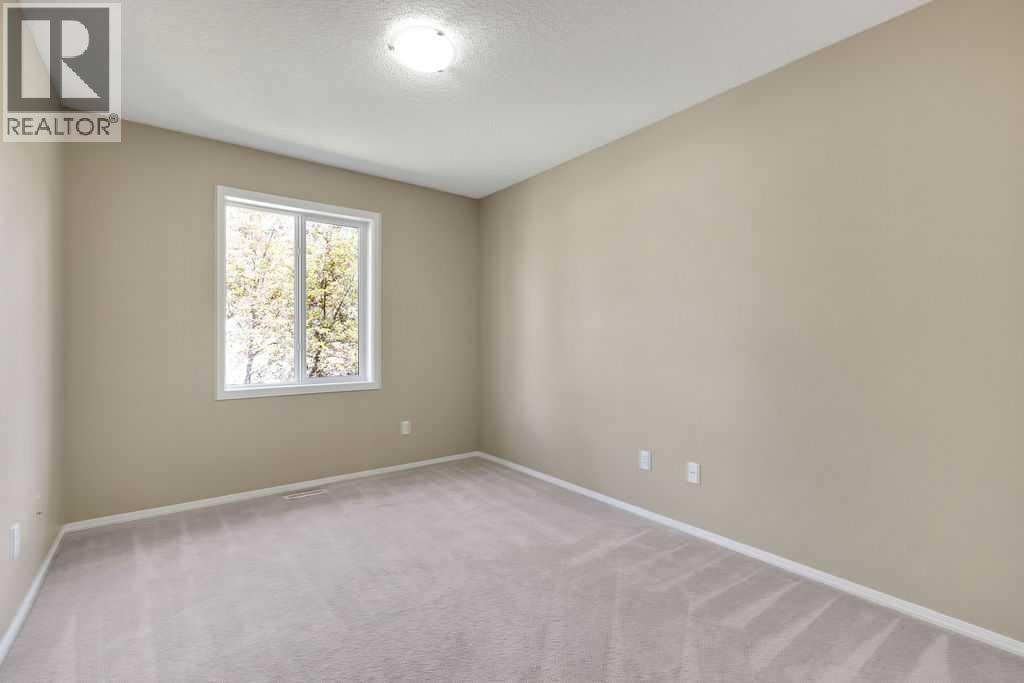 155 Citadel Meadow Gardens NW — photo 23