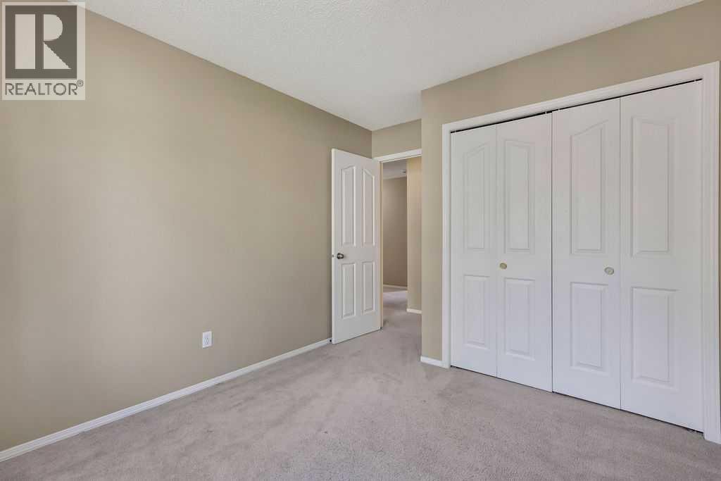 155 Citadel Meadow Gardens NW — photo 22