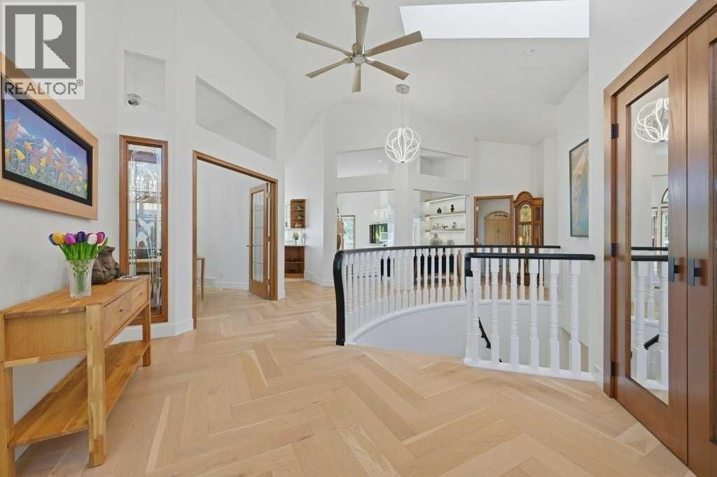 63 Varsity Ridge Terrace NW — photo 5