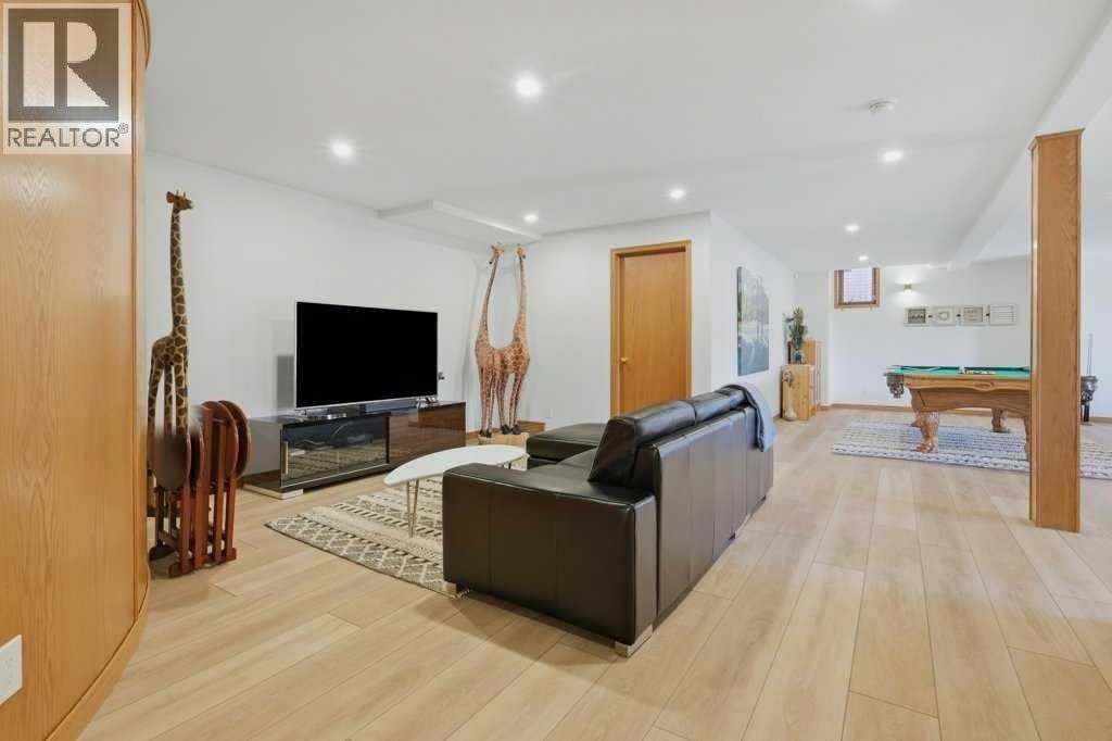 63 Varsity Ridge Terrace NW — photo 30