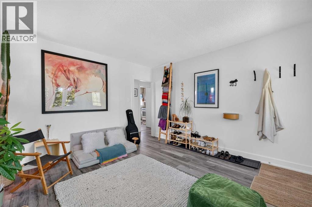 1212 Bantry Street NE — photo 4