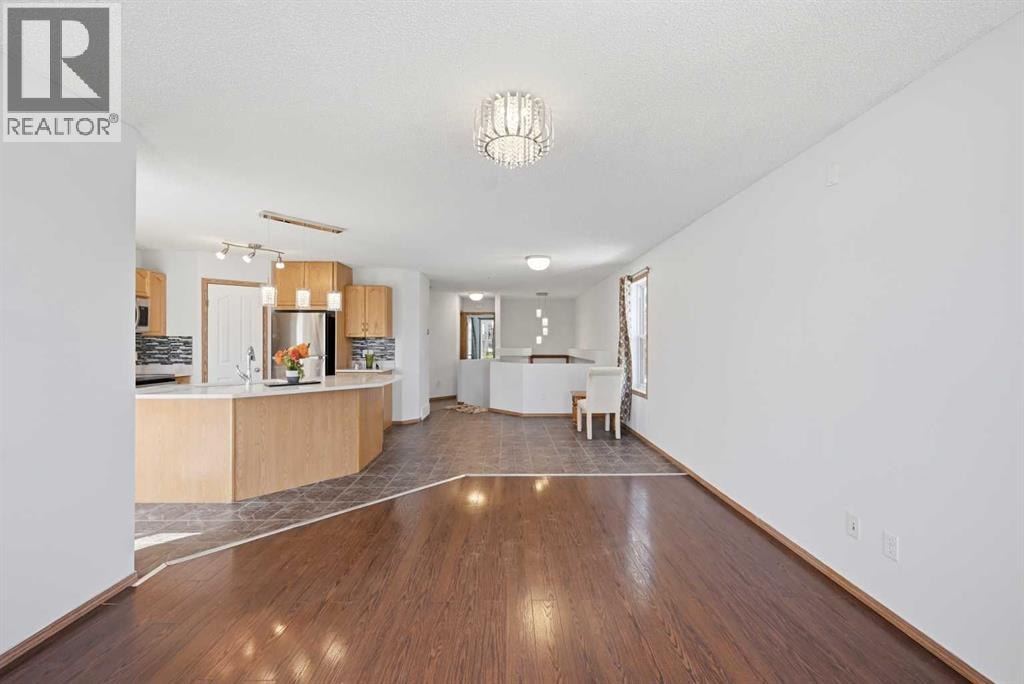 11 Covecreek Close NE — photo 9