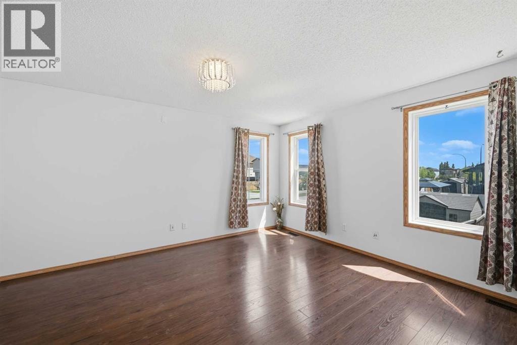 11 Covecreek Close NE — photo 8
