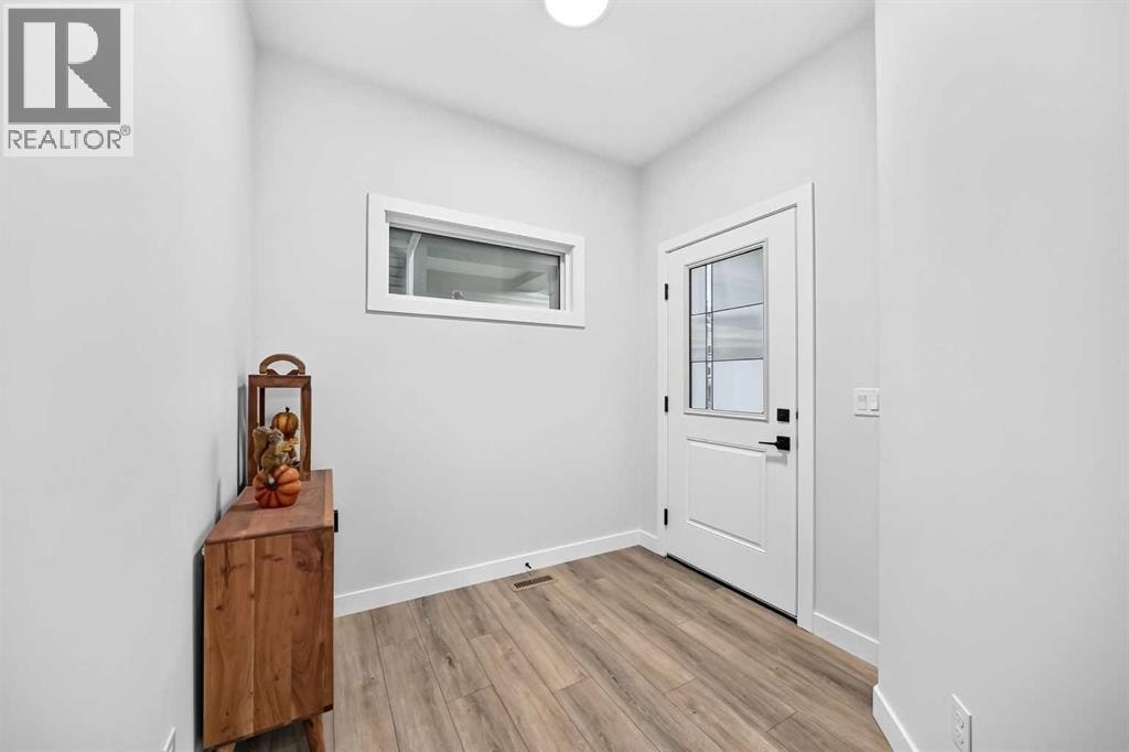 118 Ambleside Heath NW — photo 3