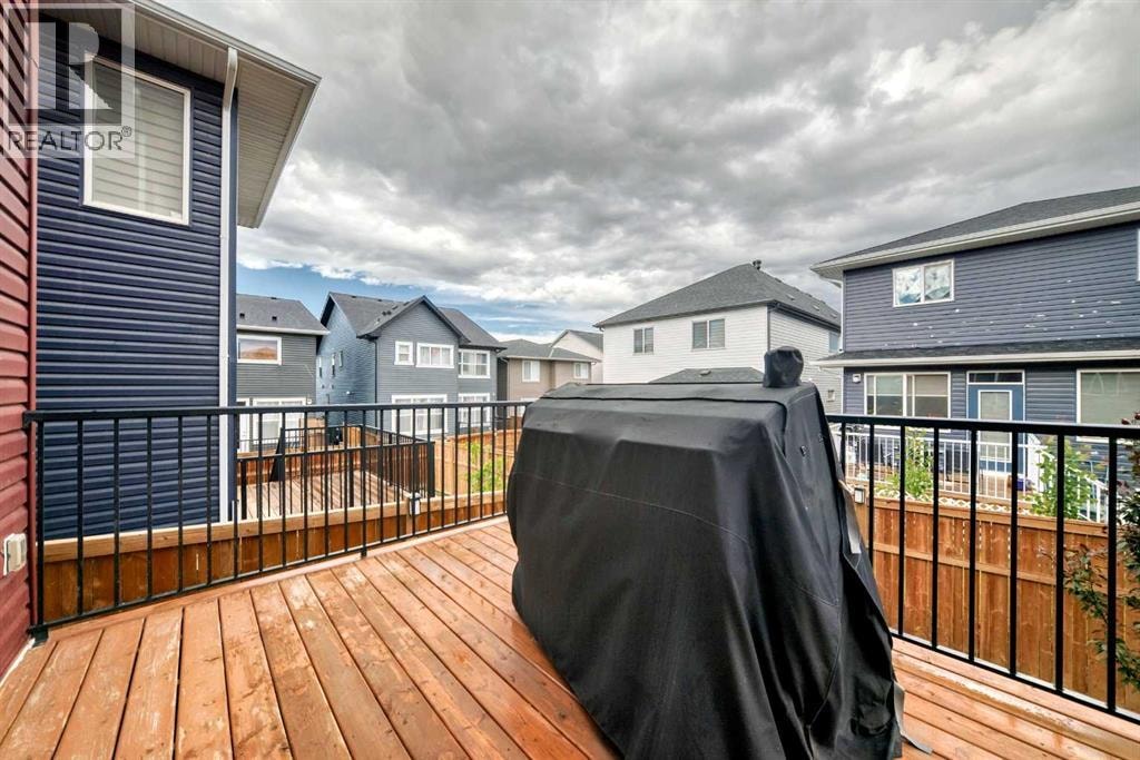 118 Ambleside Heath NW — photo 13