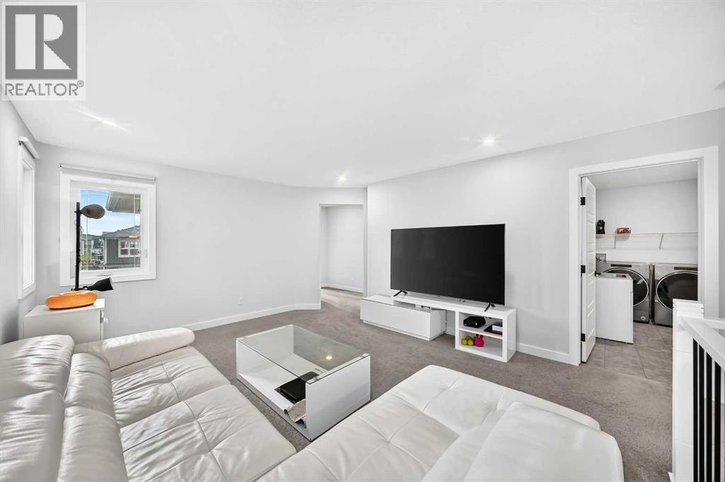 118 Ambleside Heath NW — photo 31