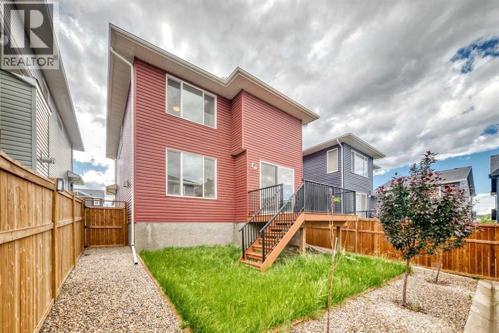 118 Ambleside Heath NW — photo 38