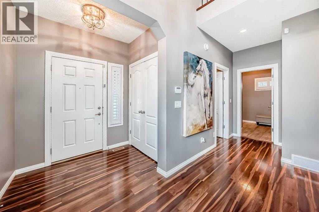 71 Hillcrest Street SW — photo 3