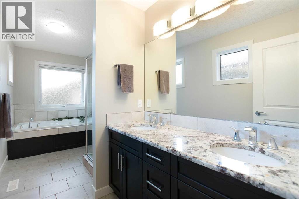 67 Silverado Ridge Crescent SW — photo 23