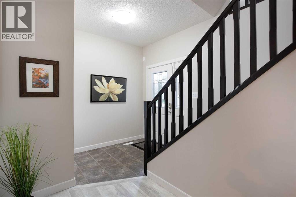67 Silverado Ridge Crescent SW — photo 16