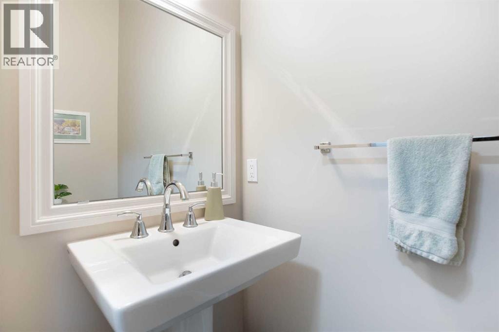 67 Silverado Ridge Crescent SW — photo 15