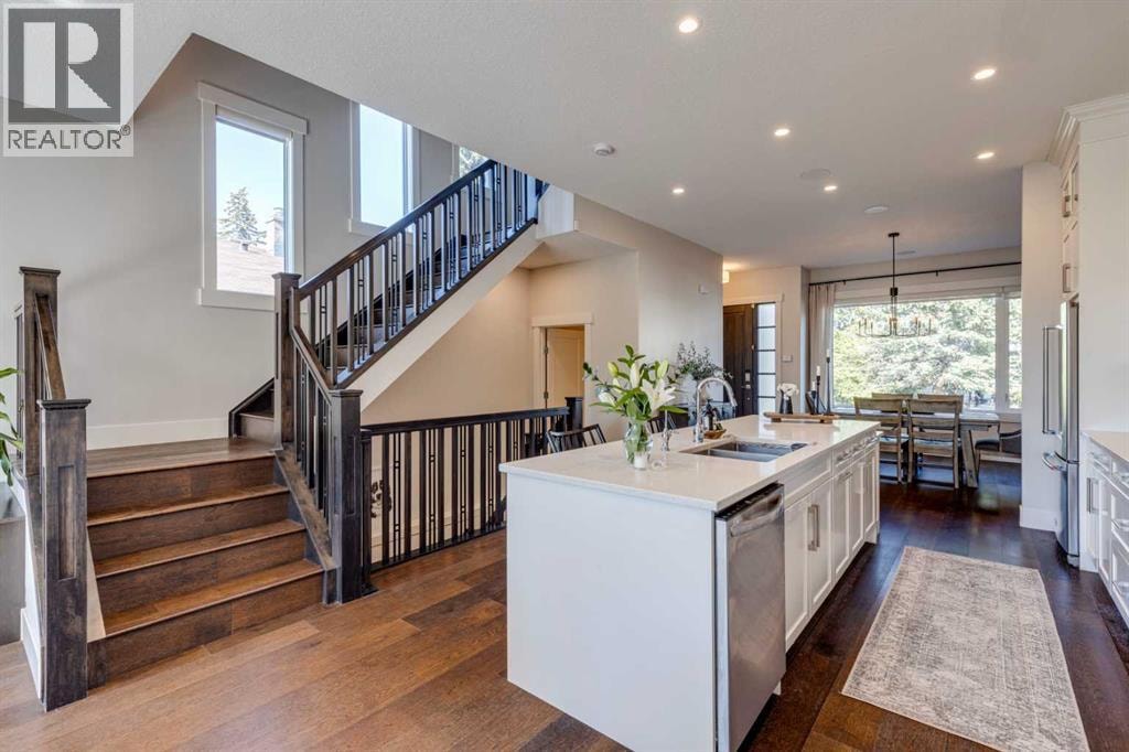921 42 Street SW — photo 19