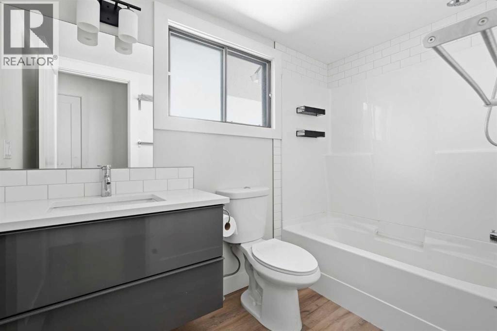 4205 16 Street SW — photo 15