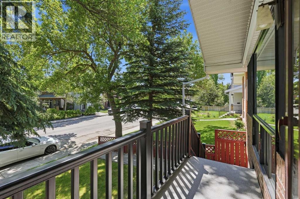 4205 16 Street SW — photo 2