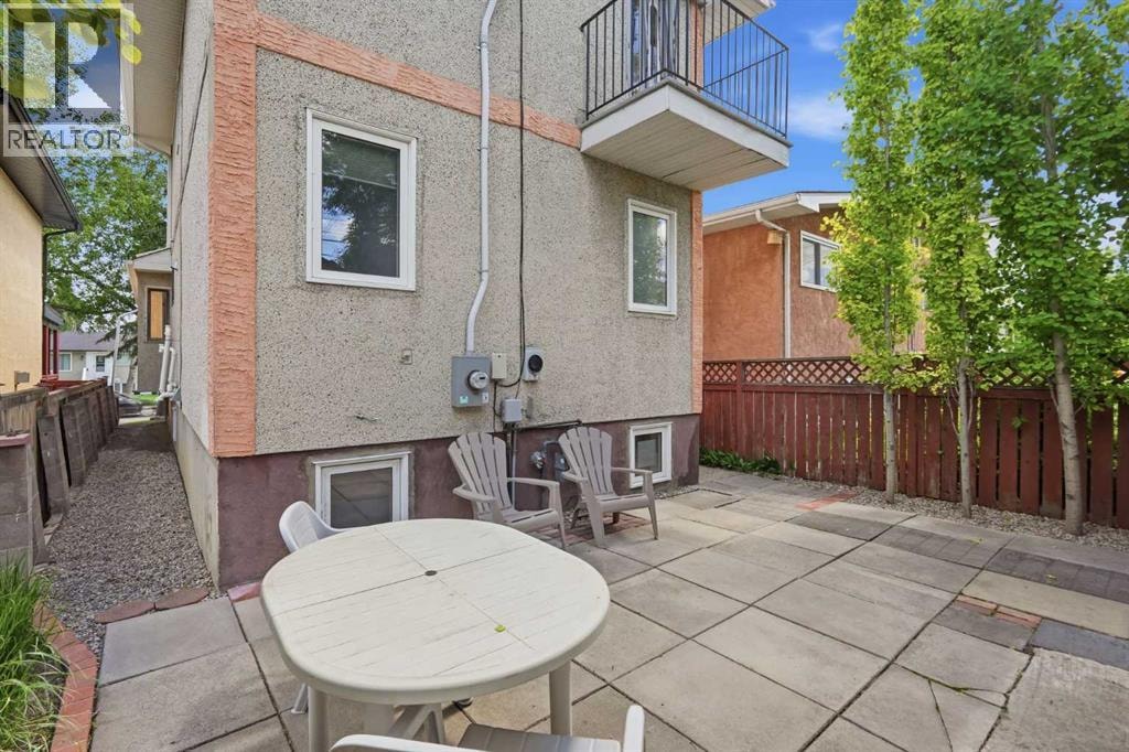 4205 16 Street SW — photo 43