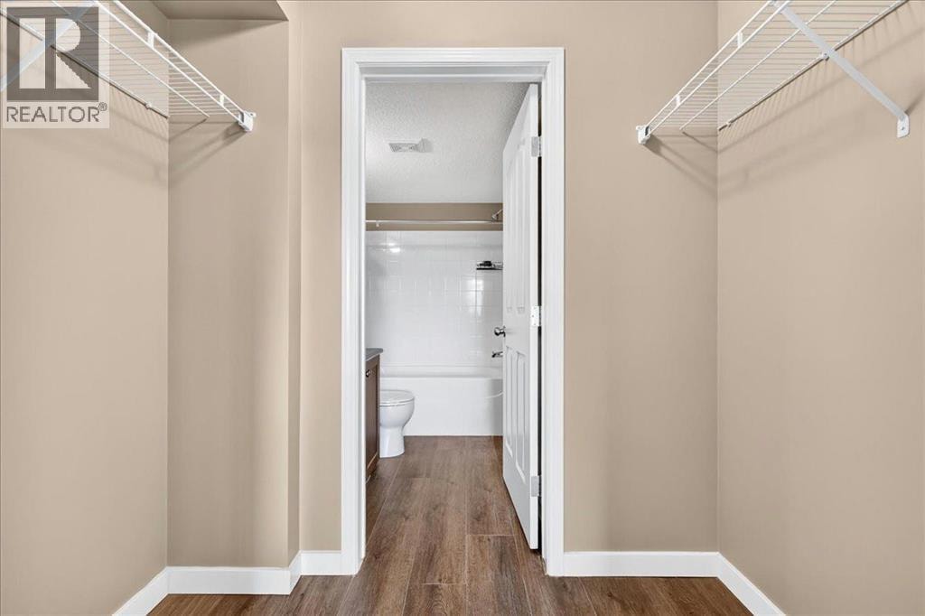 1320, 60 Panatella Street NW — photo 20
