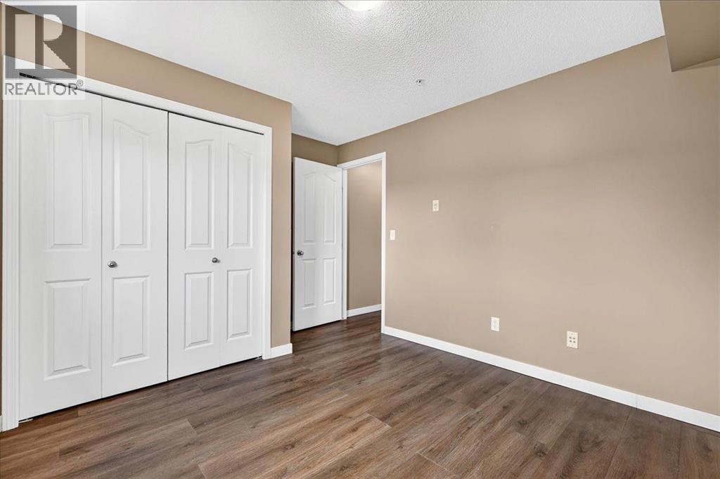 1320, 60 Panatella Street NW — photo 23