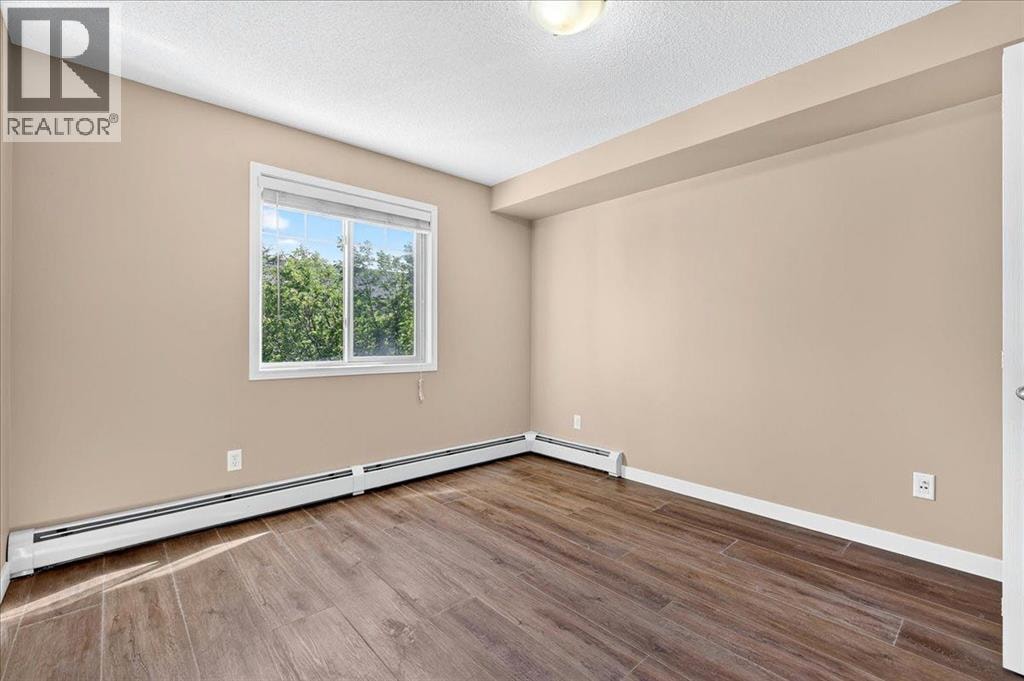 1320, 60 Panatella Street NW — photo 18