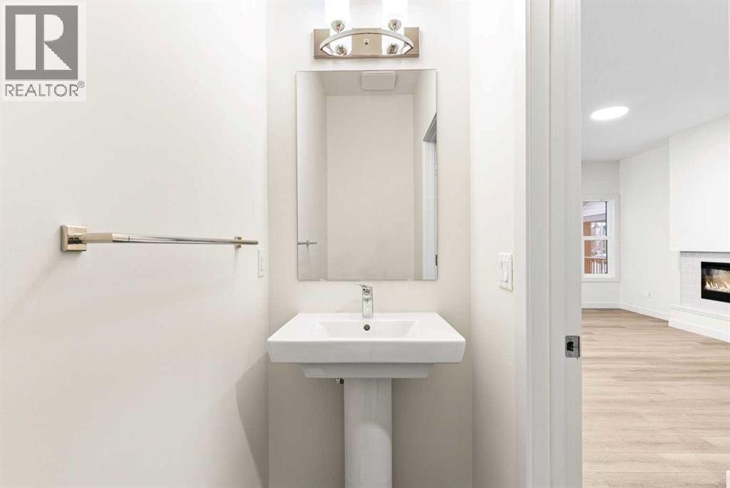 43 Belvedere Point SE — photo 10