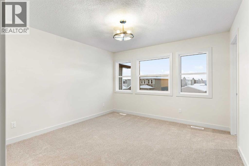 43 Belvedere Point SE — photo 12