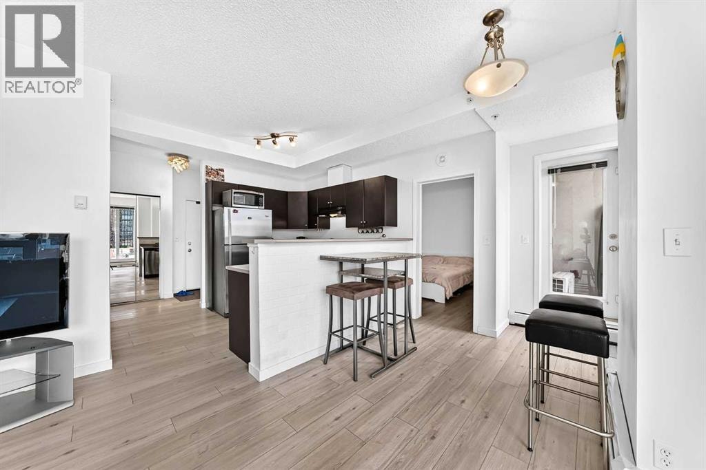 513, 1053 10 Street SW — photo 10