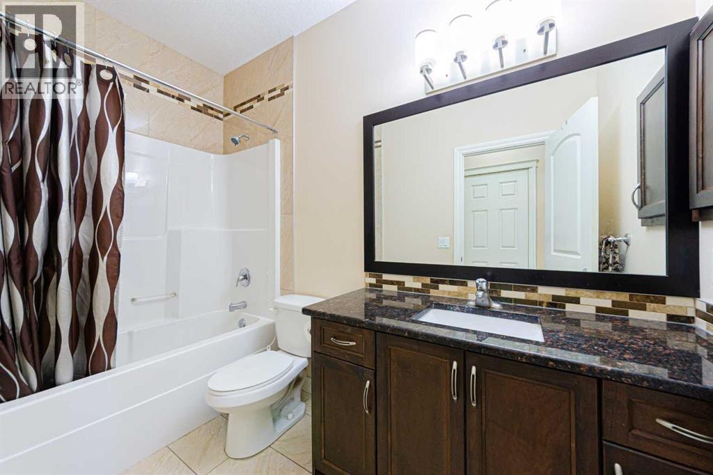 220 Saddlelake Drive NE — photo 14