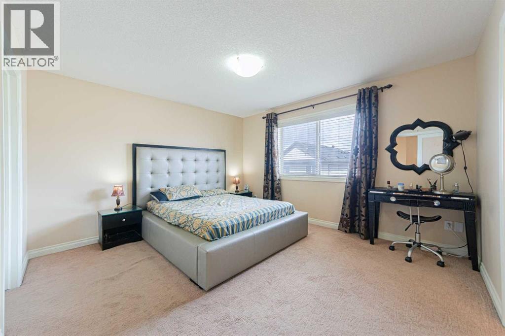 220 Saddlelake Drive NE — photo 18