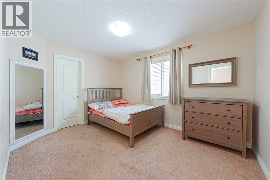 220 Saddlelake Drive NE — photo 24