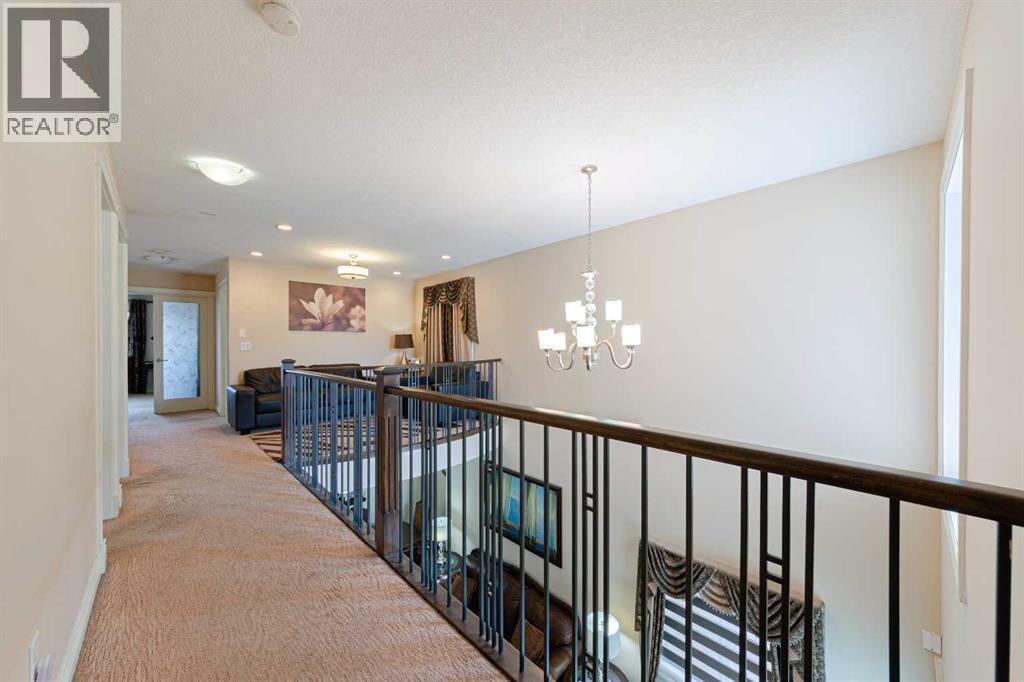 220 Saddlelake Drive NE — photo 16