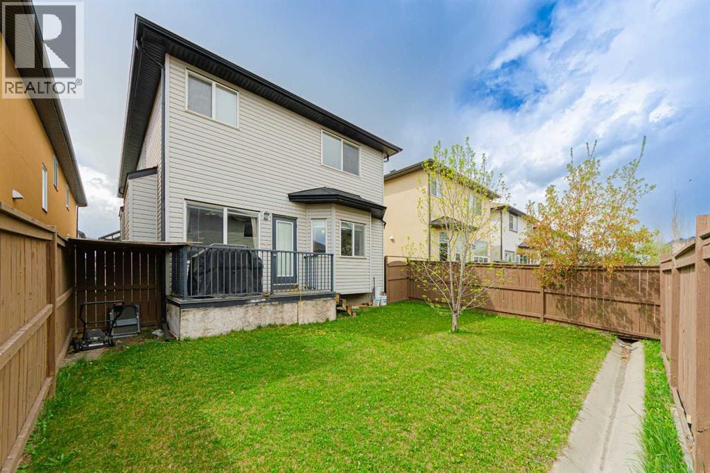 220 Saddlelake Drive NE — photo 37