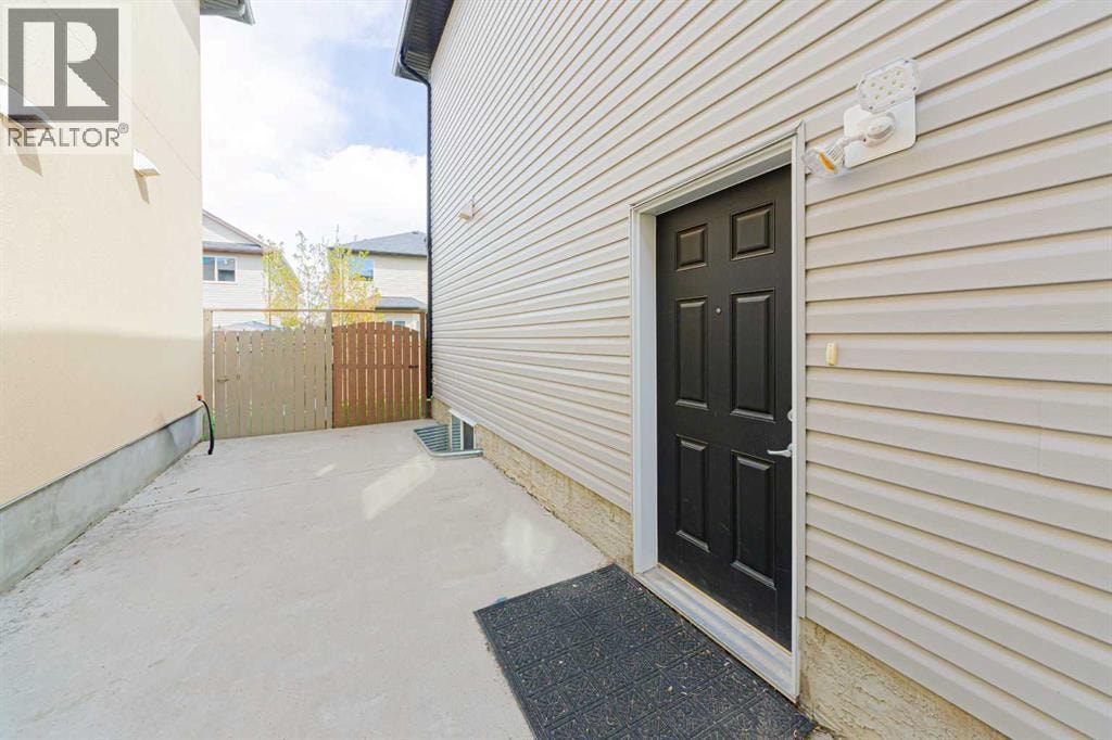 220 Saddlelake Drive NE — photo 34