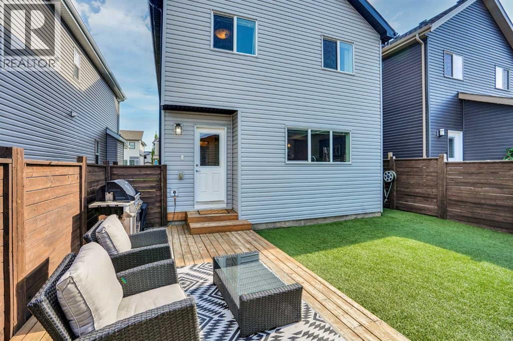 209 Copperpond Parade SE — photo 41