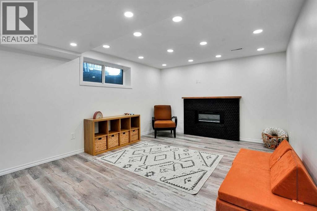 209 Copperpond Parade SE — photo 30