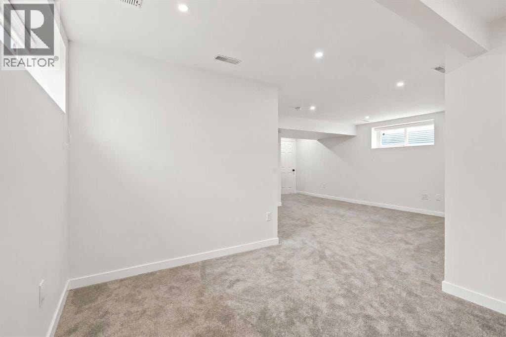55 New Brighton Drive SE — photo 42