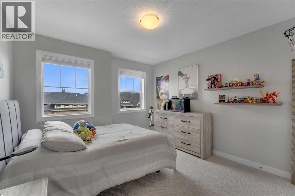 796 Coopers Crescent SW — photo 32