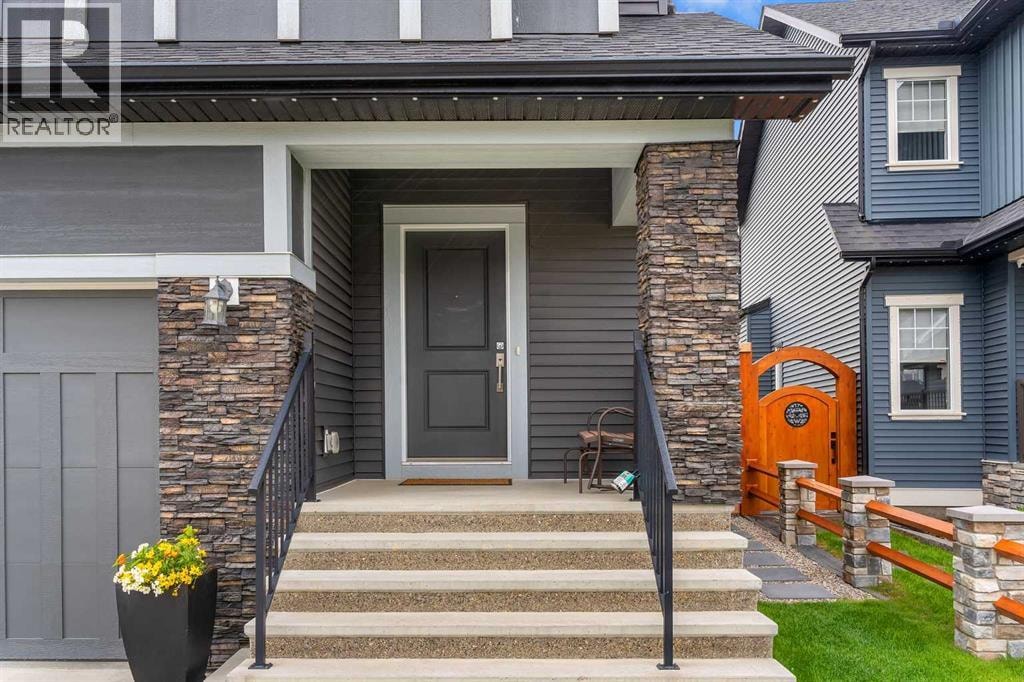 796 Coopers Crescent SW — photo 5