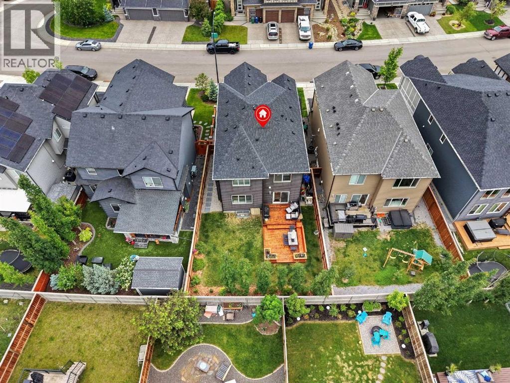 796 Coopers Crescent SW — photo 3