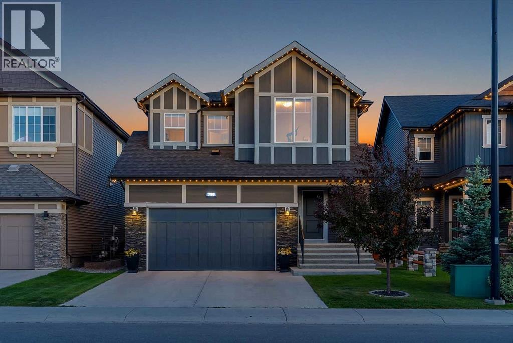 796 Coopers Crescent SW — photo 1