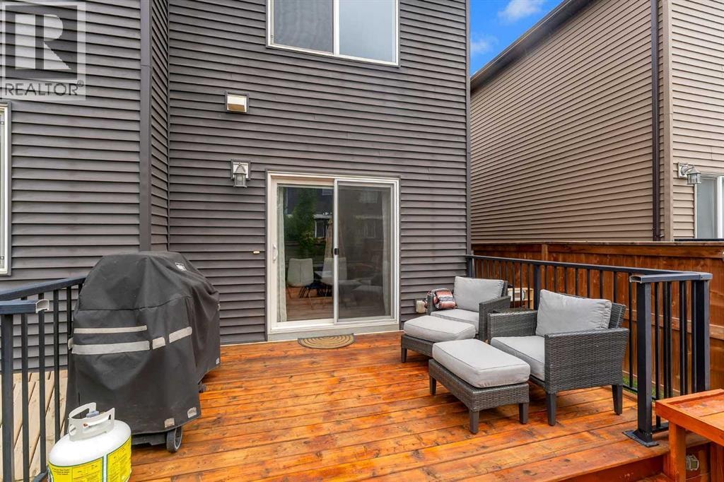 796 Coopers Crescent SW — photo 41
