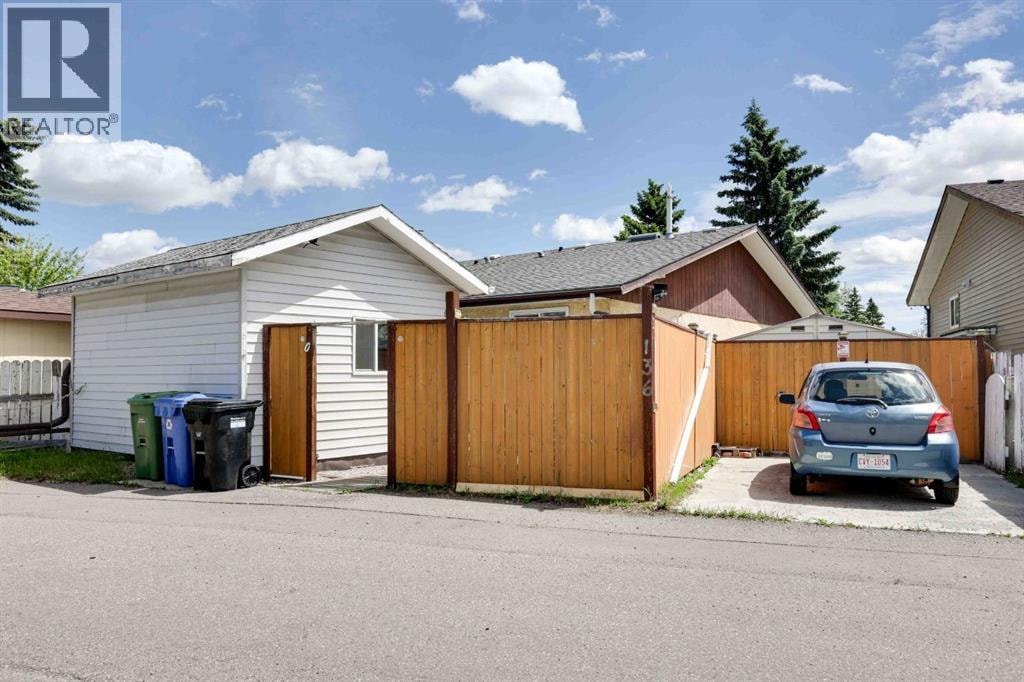 136 Abalone Place NE — photo 34