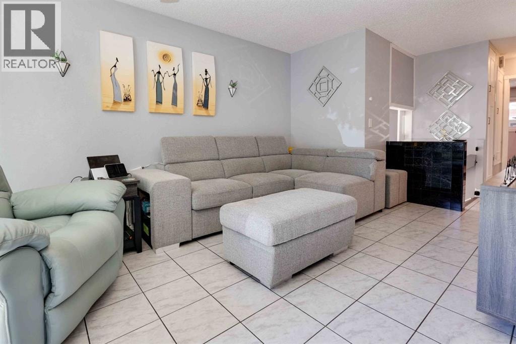 136 Abalone Place NE — photo 6