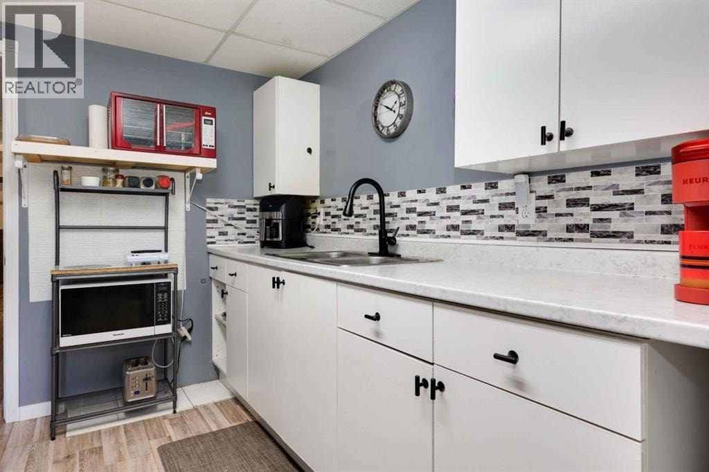 136 Abalone Place NE — photo 22